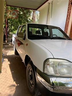 نيسان بيك اب